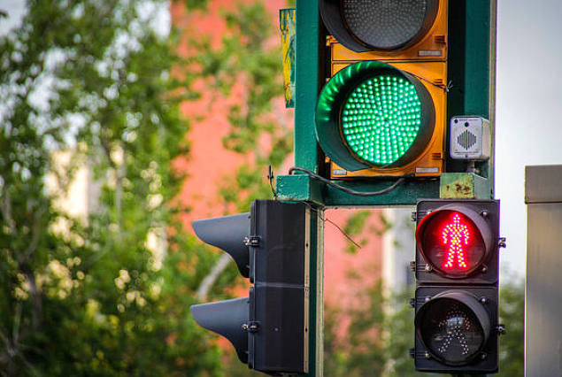 LEDͨźŵƺʹͳԴźŵƵ